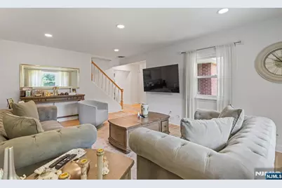 34 Andrew Avenue, Oakland, NJ 07436 - Photo 6