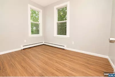 444 S 19th Street, Newark, NJ 07103 - Photo 8