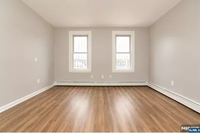 444 S 19th Street, Newark, NJ 07103 - Photo 10