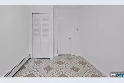 303 43rd Street, Union City, NJ 07087 - Photo 16