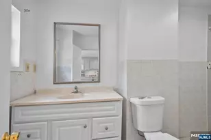 303 43rd St, Union City, NJ 07087 - Photo 18