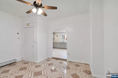 303 43rd Street, Union City, NJ 07087 - Photo 8
