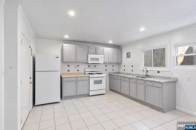 303 43rd Street, Union City, NJ 07087 - Photo 1