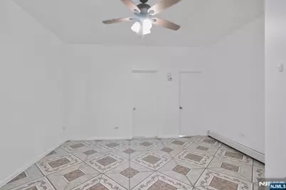303 43rd Street, Union City, NJ 07087 - Photo 10