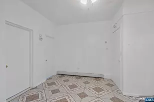 303 43rd St, Union City, NJ 07087 - Photo 12