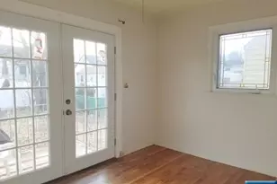 25 Blue Hill Rd, Clifton, NJ 07013 - Photo 8