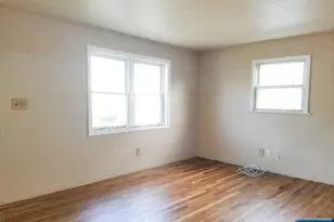 25 Blue Hill Rd, Clifton, NJ 07013 - Photo 2