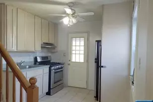 25 Blue Hill Rd, Clifton, NJ 07013 - Photo 4