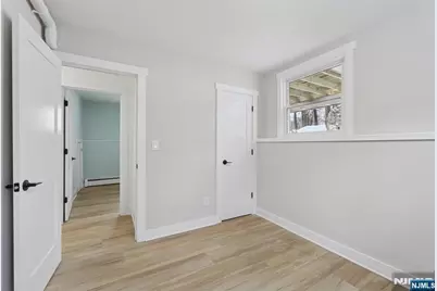 512 N Lake Shore Drive, West Milford, NJ 07421 - Photo 30