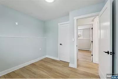 512 N Lake Shore Drive, West Milford, NJ 07421 - Photo 32