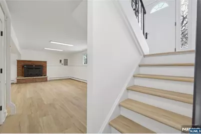 512 N Lake Shore Drive, West Milford, NJ 07421 - Photo 28