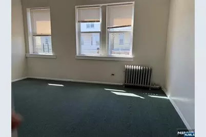 135 Hoyt 2 #2, Kearny, NJ 07032 - Photo 4