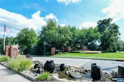 215 Stratford Drive, Nutley, NJ 07110 - Photo 14