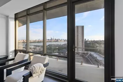 320 Adolphus Avenue 807 #807, Cliffside Park, NJ 07010 - Photo 4
