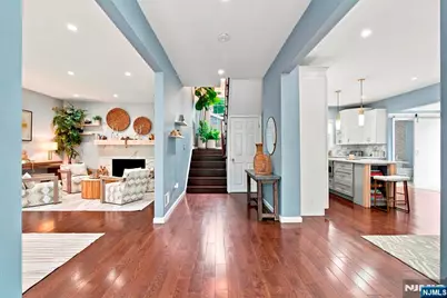 354 Highland Avenue, Orange, NJ 07050 - Photo 4