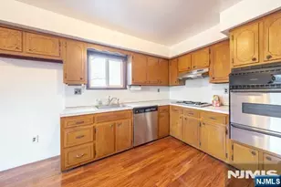 2183 Hudson Street 2nd Fl, Fort Lee, NJ 07024 - Photo 4
