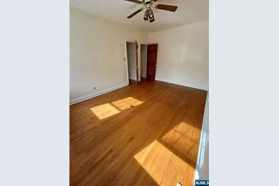 155 Union Avenue 109 #109, Rutherford, NJ 07070 - Photo 8