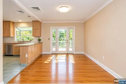 175 Riverdale Street, Hillsdale, NJ 07642 - Photo 8