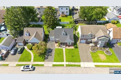 9-06 6th Street, Fair Lawn, NJ 07410 - Photo 30