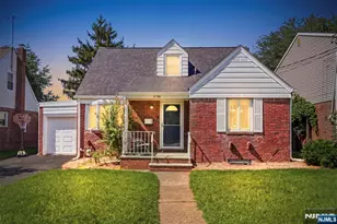 9-06 6th St, Fair Lawn, NJ 07410 - Photo 28