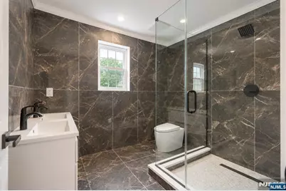 15 Edison Street, Clifton, NJ 07013 - Photo 6