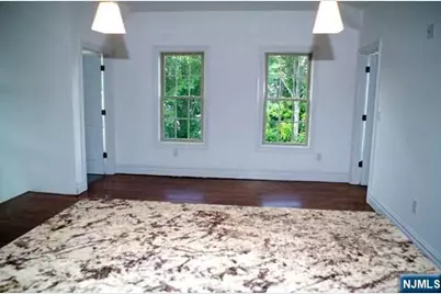 19 Dumont Avenue 2 #2, Clifton, NJ 07013 - Photo 8