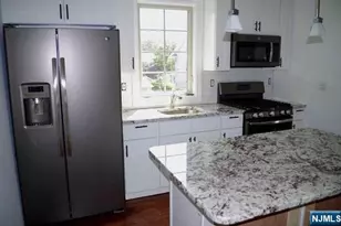 19 Dumont Ave 2, Clifton, NJ 07013 - Photo 6
