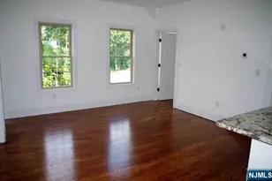 19 Dumont Ave 2, Clifton, NJ 07013 - Photo 4