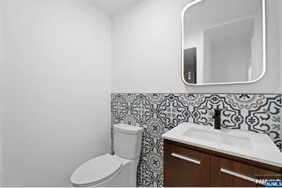 645 10th Street 1 #1, Newark, NJ 07108 - Photo 6