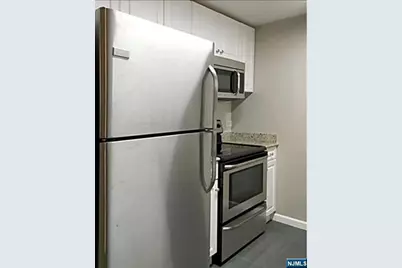 100 Old Palisade Road 3916 #3916, Fort Lee, NJ 07024 - Photo 14