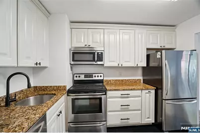 1111 River Road G10 #G10, Edgewater, NJ 07020 - Photo 4
