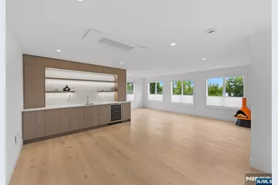 13 Lasher Lane, Edgewater, NJ 07020 - Photo 38