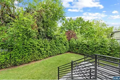 13 Lasher Lane, Edgewater, NJ 07020 - Photo 50