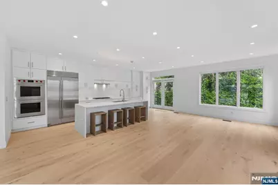 13 Lasher Lane, Edgewater, NJ 07020 - Photo 14