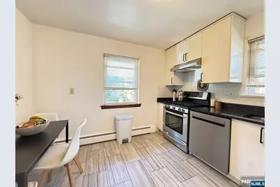 405 8th Street 2L #2L, Carlstadt, NJ 07072 - Photo 16