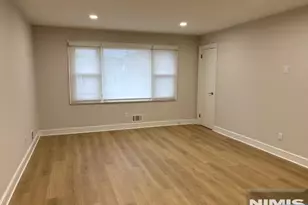 22 Bernice Pl, Lodi, NJ 07644 - Photo 4
