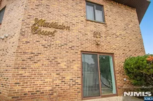 825 Riverside B202, Lyndhurst Township, NJ 07071 - Photo 22