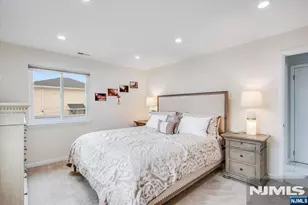 825 Riverside B202, Lyndhurst Township, NJ 07071 - Photo 16