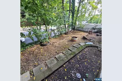 3 Hooks Lane, Edgewater, NJ 07020 - Photo 32