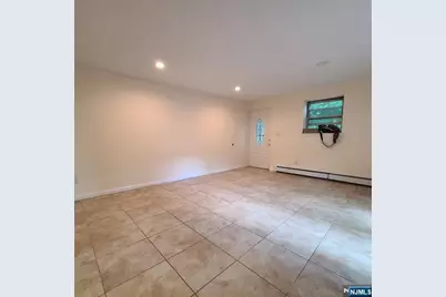 3 Hooks Lane, Edgewater, NJ 07020 - Photo 6