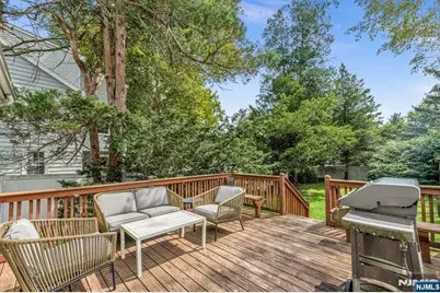 246 W Hudson Avenue, Englewood, NJ 07631 - Photo 36