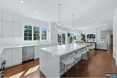 73 Woodmere Road, Upper Saddle River, NJ 07458 - Photo 24