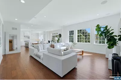 73 Woodmere Road, Upper Saddle River, NJ 07458 - Photo 20