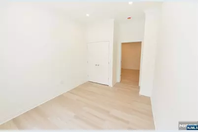 153 Dayton Street 3 #3, Ridgewood, NJ 07450 - Photo 14