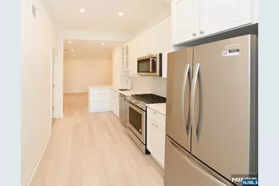 153 Dayton Street 3 #3, Ridgewood, NJ 07450 - Photo 2
