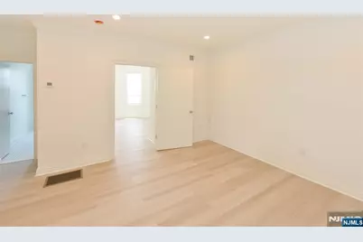 153 Dayton Street 3 #3, Ridgewood, NJ 07450 - Photo 12