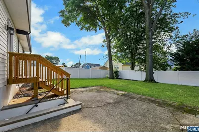 300 John Ochs Drive, Saddle Brook Township, NJ 07663 - Photo 42