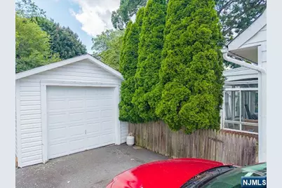 326 Rea Avenue, Hawthorne, NJ 07506 - Photo 16