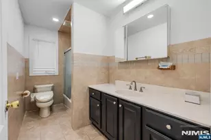 36 W Central Blvd A, Palisades Park, NJ 07650 - Photo 14