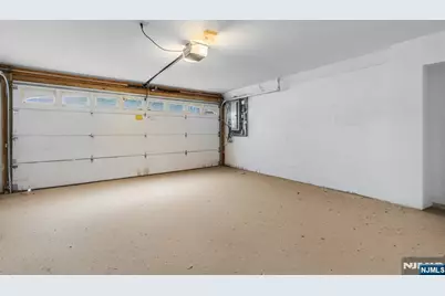 36 W Central Boulevard A #A, Palisades Park, NJ 07650 - Photo 18